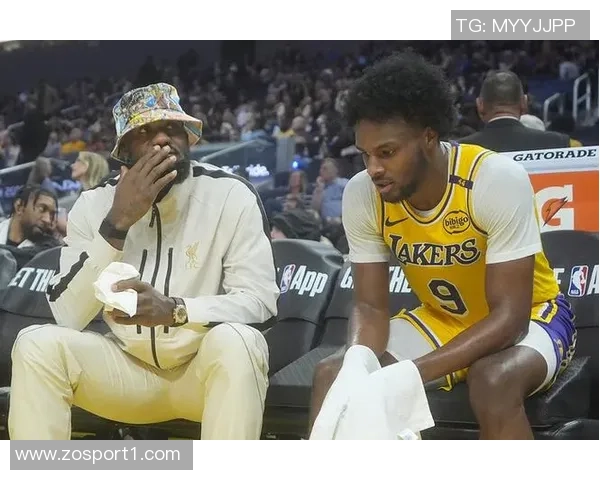 夸梅直言詹姆斯为改变命运而拼搏布朗尼对篮球毫无热情与追求