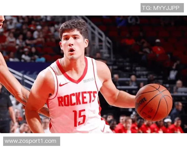 乌度卡称赞谢泼德投射能力期待他在阅读防守与传球方面的进步