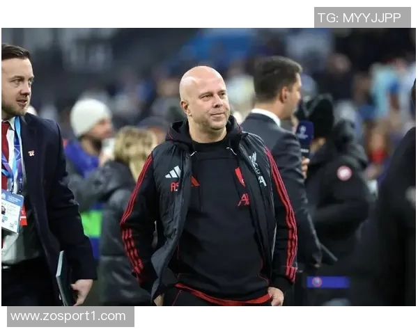 詹俊分析斯洛特面临的压力利物浦需避免成为无竞争力球队 詹俊分析斯洛特面临的压力利物浦需避免成为无竞争力球队